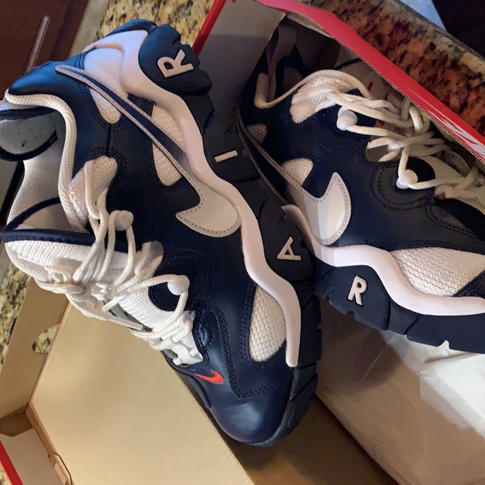 Nike Air Barrage low GS sneakers